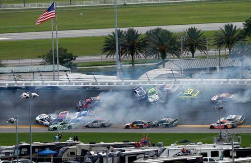 تصادف در یک رالی اتومبیلرانی در فلوریدا آمریکا