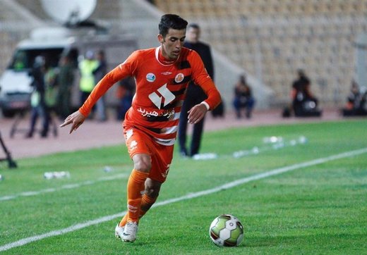 آرش رضاوند استقلالی شد آرش رضاوند استقلالی شد