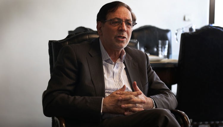 تعطیلی پنجشنبهها در مراکز استانها به اقتصاد کشور لطمه میزند/ تهران با هیچ شهری قابل مقایسه نیست تعطیلی پنجشنبهها در مراکز استانها به اقتصاد کشور لطمه میزند/ تهران با هیچ شهری قابل مقایسه نیست