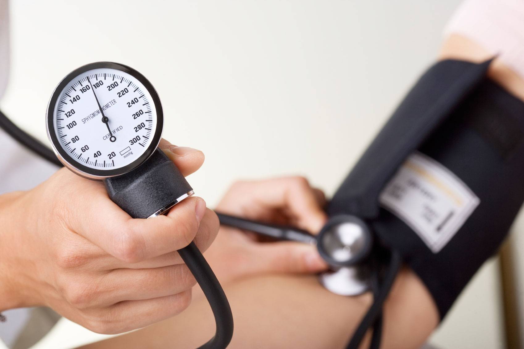 کاهش فشار خون با روش‌های طبیعی