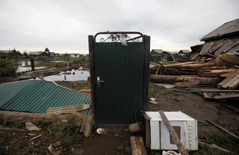 آثار برجای مانده از سیلاب منطقه ایرکوتسک روسیه