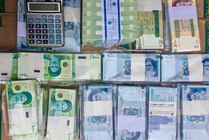 نقدینگی در آستانه ۱۹۰۰ هزار میلیاردی شدن/ رشد بیسابقه پول در اقتصاد کشور نقدینگی در آستانه ۱۹۰۰ هزار میلیاردی شدن/ رشد بیسابقه پول در اقتصاد کشور