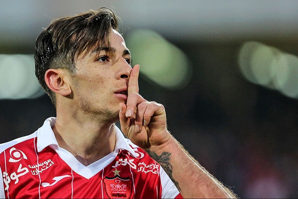 فرشاد احمدزاده در آستانه عقد قرارداد با پرسپولیس