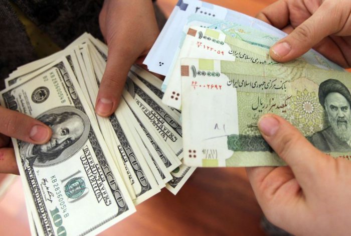 بررسی فسادزا بودن سیاستهای یارانهای/ مشکل از سیاستهای چند نرخی ارز است نه یارانه بررسی فسادزا بودن سیاستهای یارانهای/ مشکل از سیاستهای چند نرخی ارز است نه یارانه