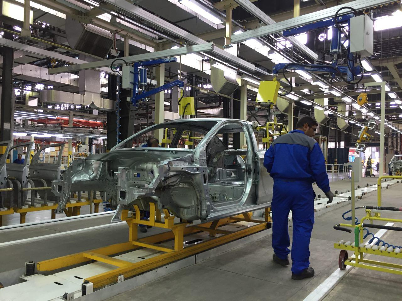 اخذ خسارت ۱۵۰ میلیون یورویی از پژوی فرانسه به دلیل ترک ایران