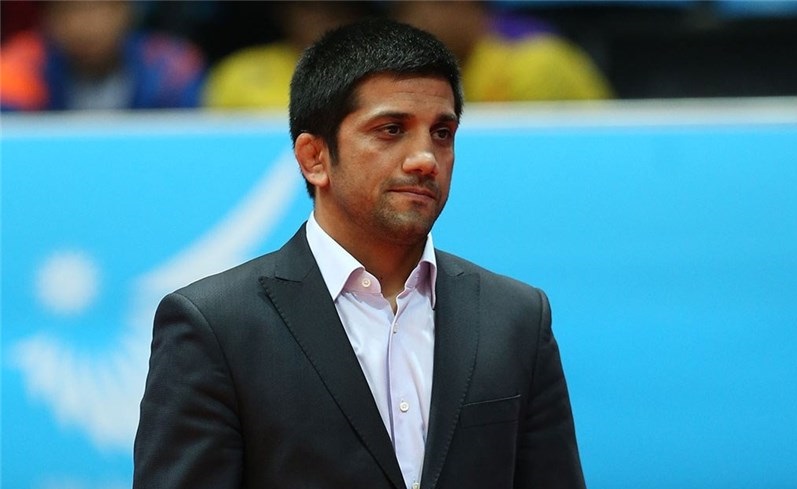 علیرضا دبیر رئیس فدراسیون کشتی شد