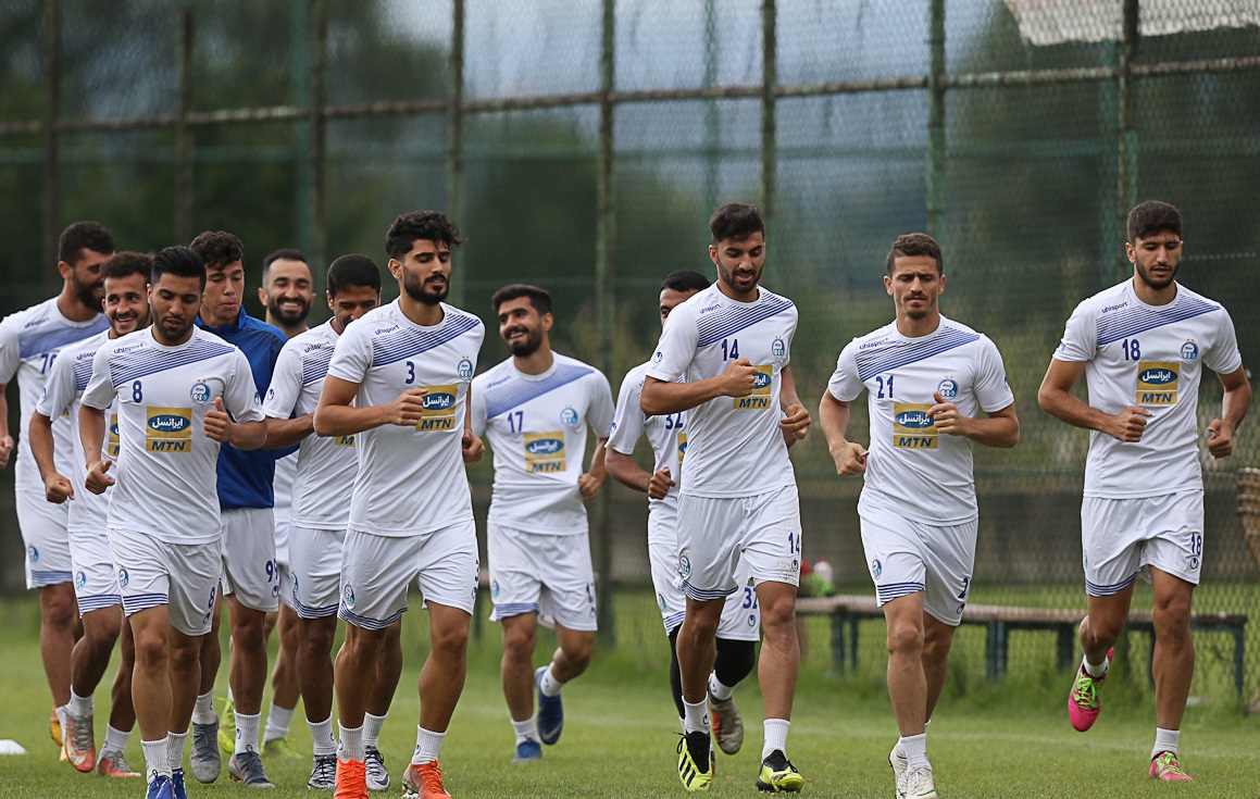 چرا ۱۵ بازیکن از استقلال جدا شدند؟