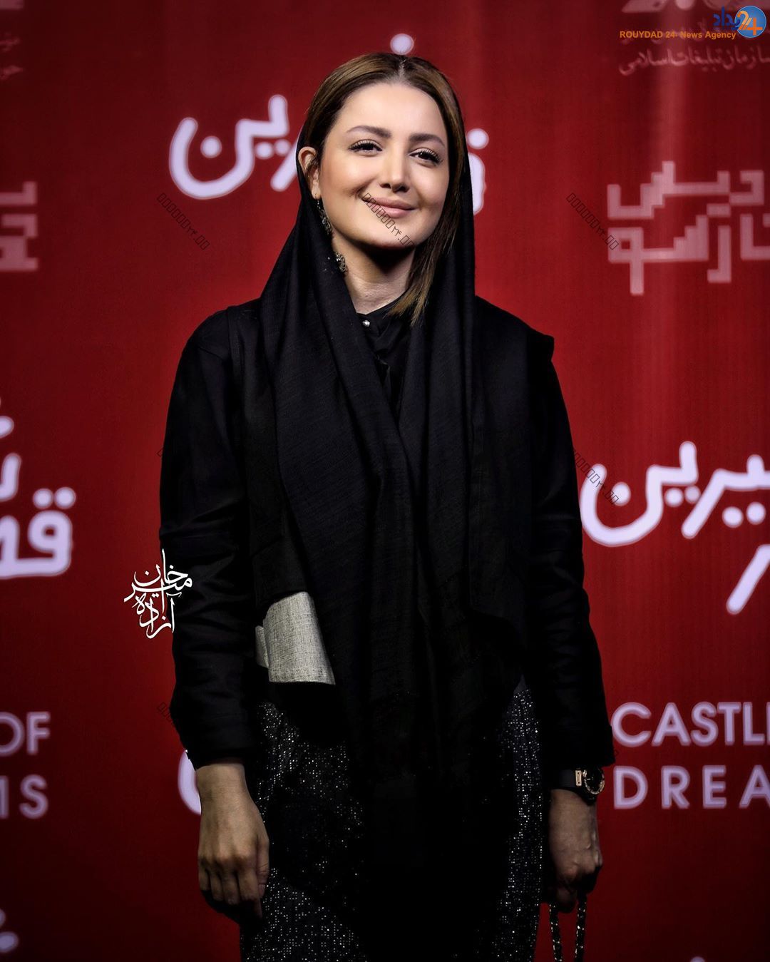 شیلا خداداد با لبخندی خسته! +عکس شیلا خداداد با لبخندی خسته! +عکس