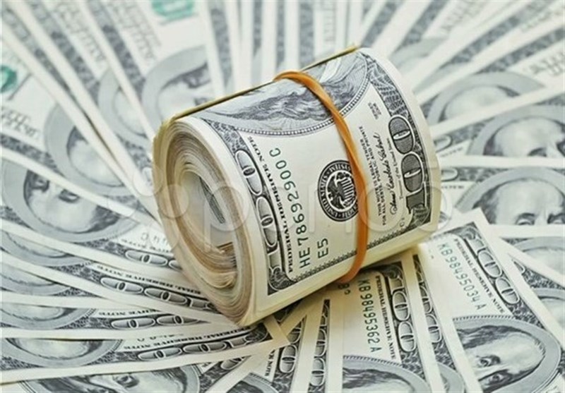 چرا با افت نرخ دلار قیمت کالاها کاهش نیافت؟ چرا با افت نرخ دلار قیمت کالاها کاهش نیافت؟