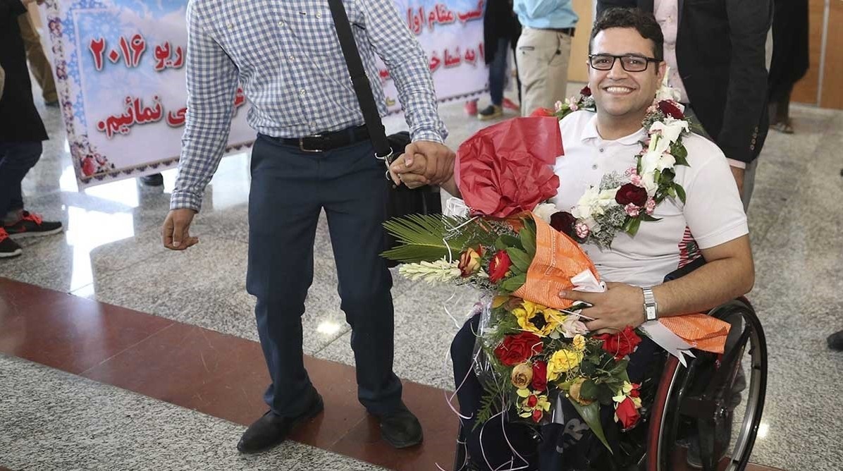 بازیکن تیم ملی و صاحب عنوان 