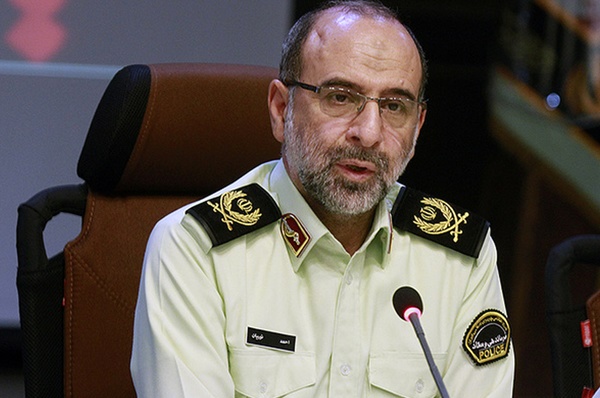 توضیح سخنگوی ناجا درباره برخورد با دختر پارک تهرانپارس/ نمی‌شود در همه صحنه‌های جرم پلیس زن بیاوریم