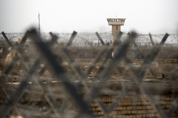 نگاهی به شرایط زندان فشافویه به بهانه قتل علیرضا شیرمحمد علی/ بی‌عدالتی زیر چشم دستگاه قضا/ وقتی عدالت قربانی سیاست می‌شود