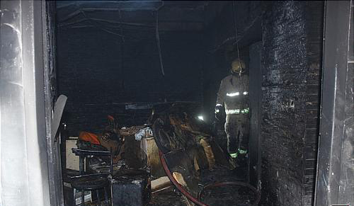 ۴ کارگر در آتش قهوهخانه سنتی سوختند ۴ کارگر در آتش قهوهخانه سنتی سوختند