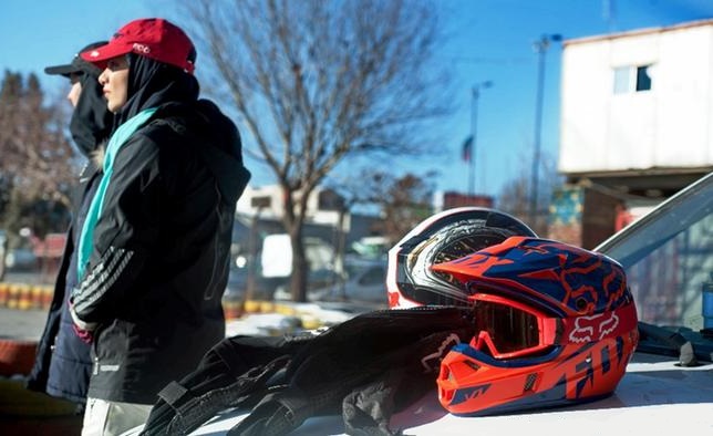 تفاوت‌های زین موتور و زین حیوانات/ آیا موتورسواری برای زنان مکروه است؟