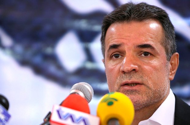 از سمت‌هایم در فوتسال استعفا کردم و دیگر بر نمی‌گردم