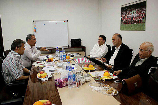 «سکوت مطلق» تنها واکنش هیات مدیره باشگاه پرسپولیس به رفتن عرب