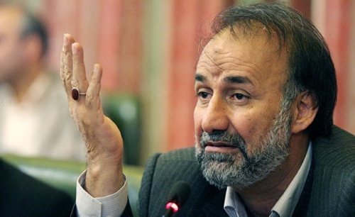ملاقات‌های احتمالی قالیباف و احمدی نژاد می‌تواند بستر لازم را برای ایجاد جریان سوم فراهم می‌کند