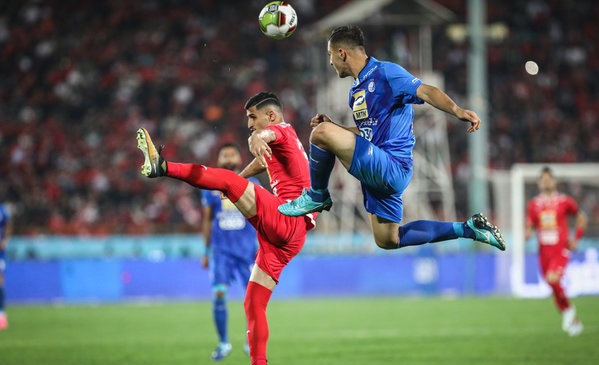 احضار مدیران رسانه ای استقلال و پرسپولیس به کمیته انضباطی