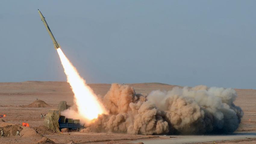 ایران یک موشک بالستیک شهاب سه با برد هزار کیلومتر را با موفقیت آزمایش کرد