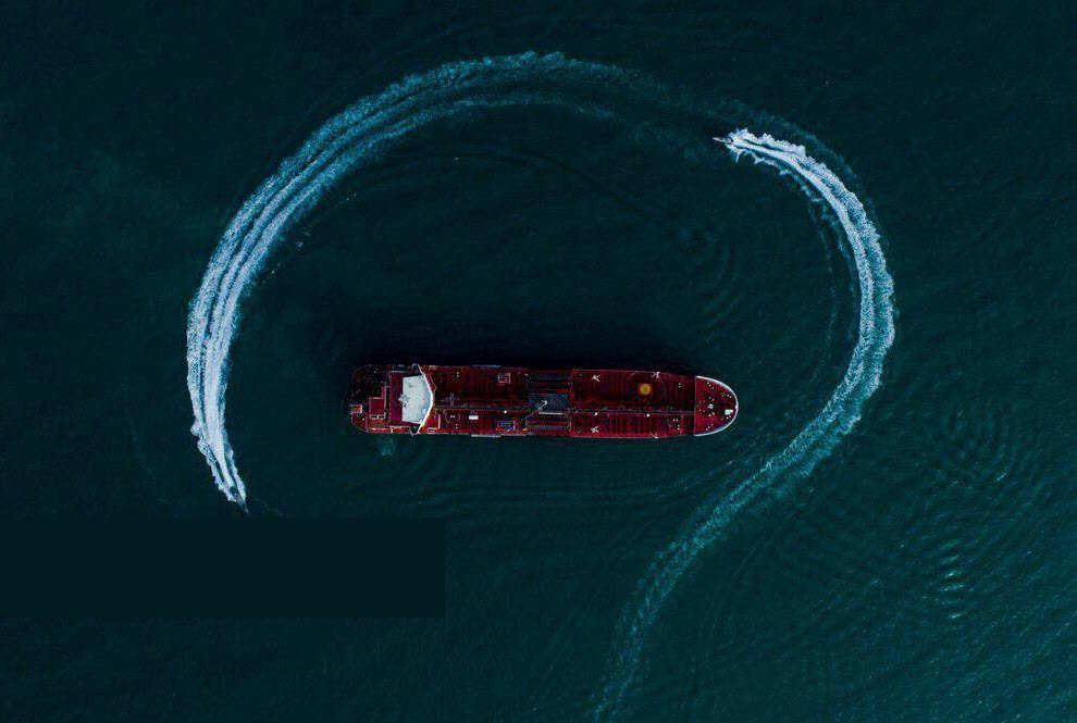 ماجرای نفتکش‌ها، برنامه پخش شبکه سه را دگرگون کرد