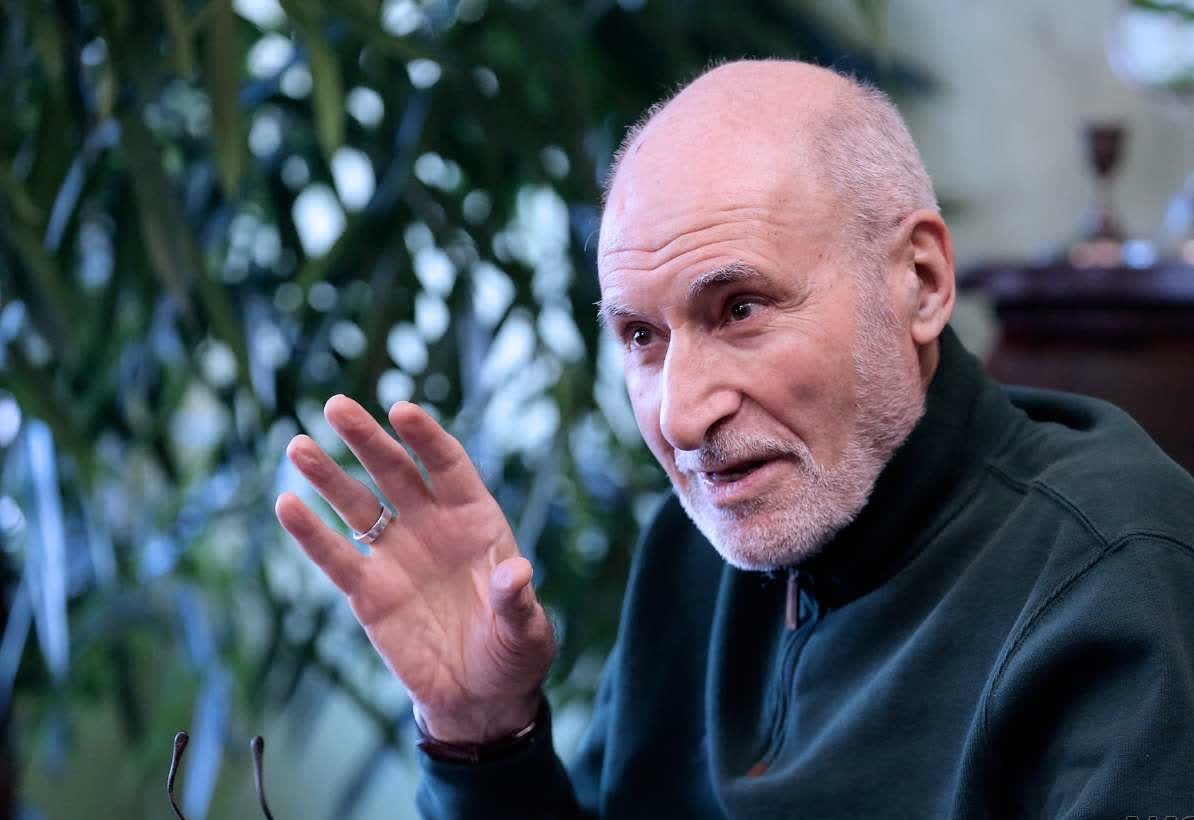 بهزاد نبوی به شورای نگهبان: برای اصلاح‌طلبان فرش قرمز پهن کنید/ منظور رئیس دولت اصلاحات، مشارکت مشروط در انتخابات نیست