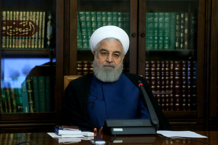 روحانی: نجات جامعه و جوانان از معضل اعتیاد وظیفه‌ای ملی است