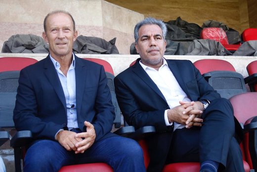 مدیران پرسپولیس از کالدرون فرصت خواستند