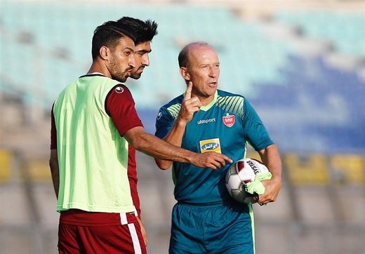 پشیمانی کالدرون از تغییر سیستم پرسپولیس/ بازگشت به دوران برانکو!