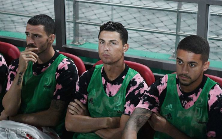 شکایت 50 میلیون یورویی هواداران کرهای به دلیل غیبت رونالدو شکایت 50 میلیون یورویی هواداران کرهای به دلیل غیبت رونالدو