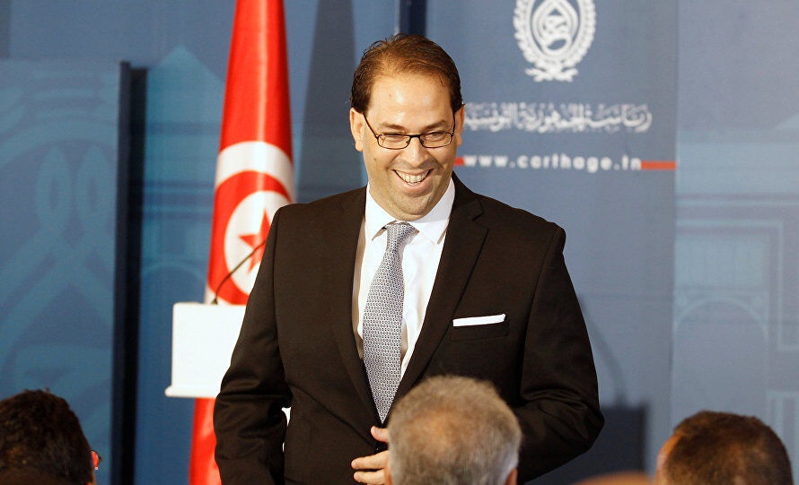 نخست وزیر تونس اختیارات خود را واگذار کرد نخست وزیر تونس اختیارات خود را واگذار کرد