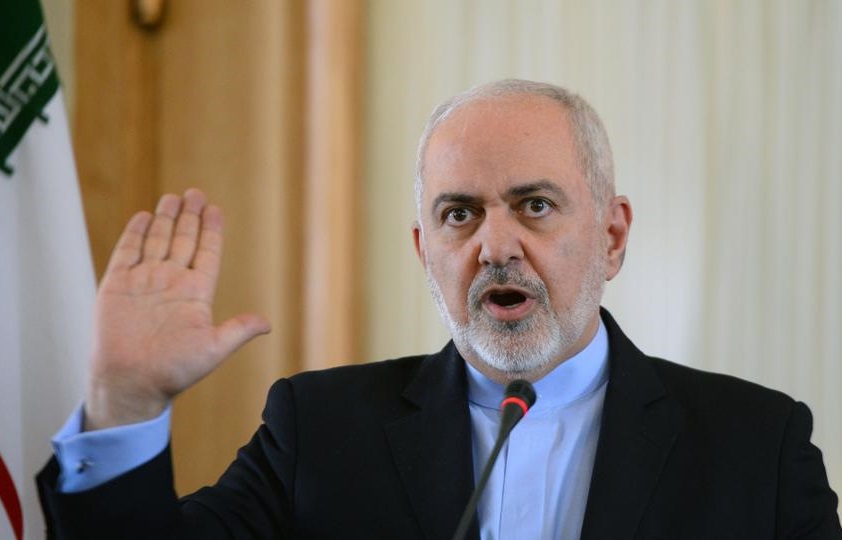 انقلابیون زیرکولرنشین مقداری از انقلابیون واقعی یاد بگیرند/ کسانی که گاندو را می‌سازند، باید در این دنیا یا آن دنیا پاسخ دهند