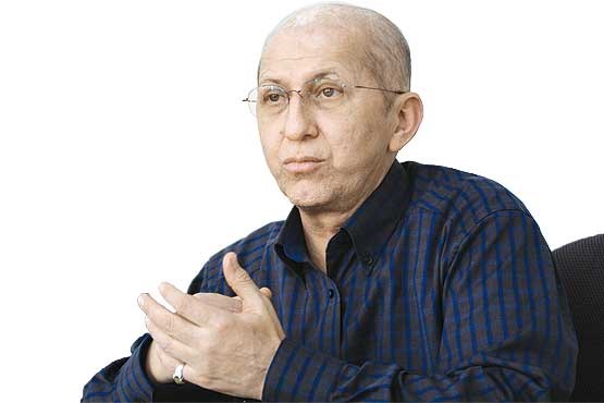 اصولگرایان نسبت به اصلاح‌طلبان به اسلام توجه بیشتری دارند/ وزرای روحانی به او وفادار نیستند