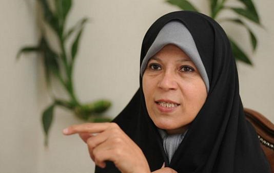 فائزه هاشمی: به انتقاد‌ات تند کیهان و سلام نگاهی بیندازید!