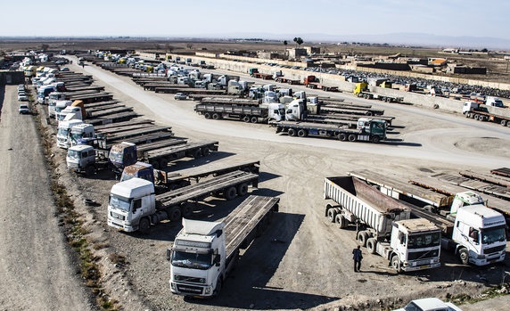 جزئیات بیمه تکمیلی رایگان ۱.۲ میلیون راننده کامیون و خانواده‌هایش