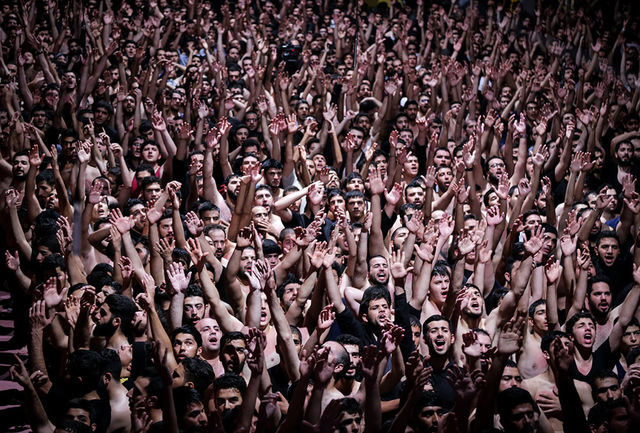 نظر رهبر انقلاب درباره برهنه شدن در عزاداری چیست؟