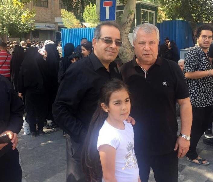 علی پروین در مراسم عاشورا / عکس