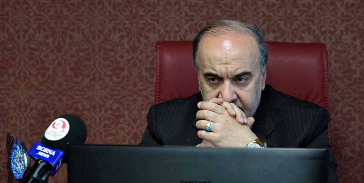 با رعایت ملاحظات فرهنگی و شرعی با حضور بانوان در استادیوم های ورزشی موافق هستیم