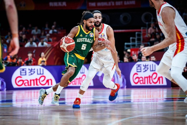 اسپانیا فینالیست بازی جام جهانی شد