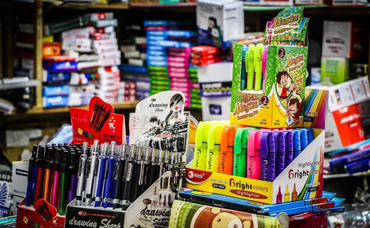 بوی ماه مهر در تورم و تحریم/ تکلیف مردم با گران‌فروشان لوازم التحریر چیست؟