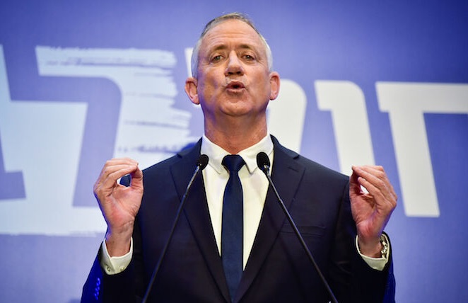 رقیب نتانیاهو کیست و چه مواضعی در قبال ایران دارد