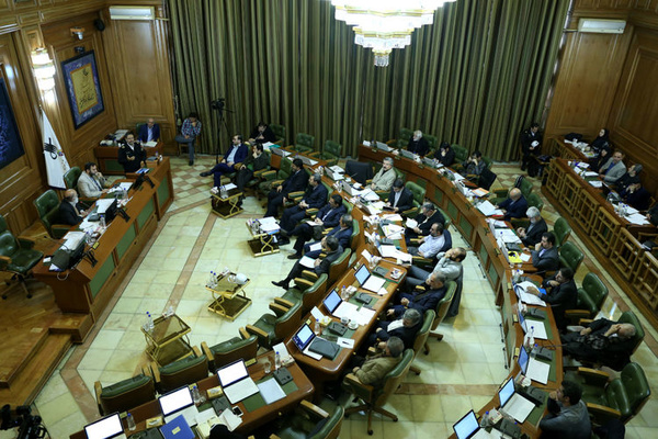 پیشنهاد افزایش اعضای شورای شهر تهران به ۵۱ نفر پیشنهاد افزایش اعضای شورای شهر تهران به ۵۱ نفر