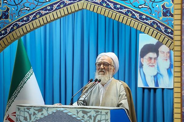 رئیسی مچ مفسدان اقتصادی را خوب گرفته است/ گول شعار‌های انتخاباتی را نخورید