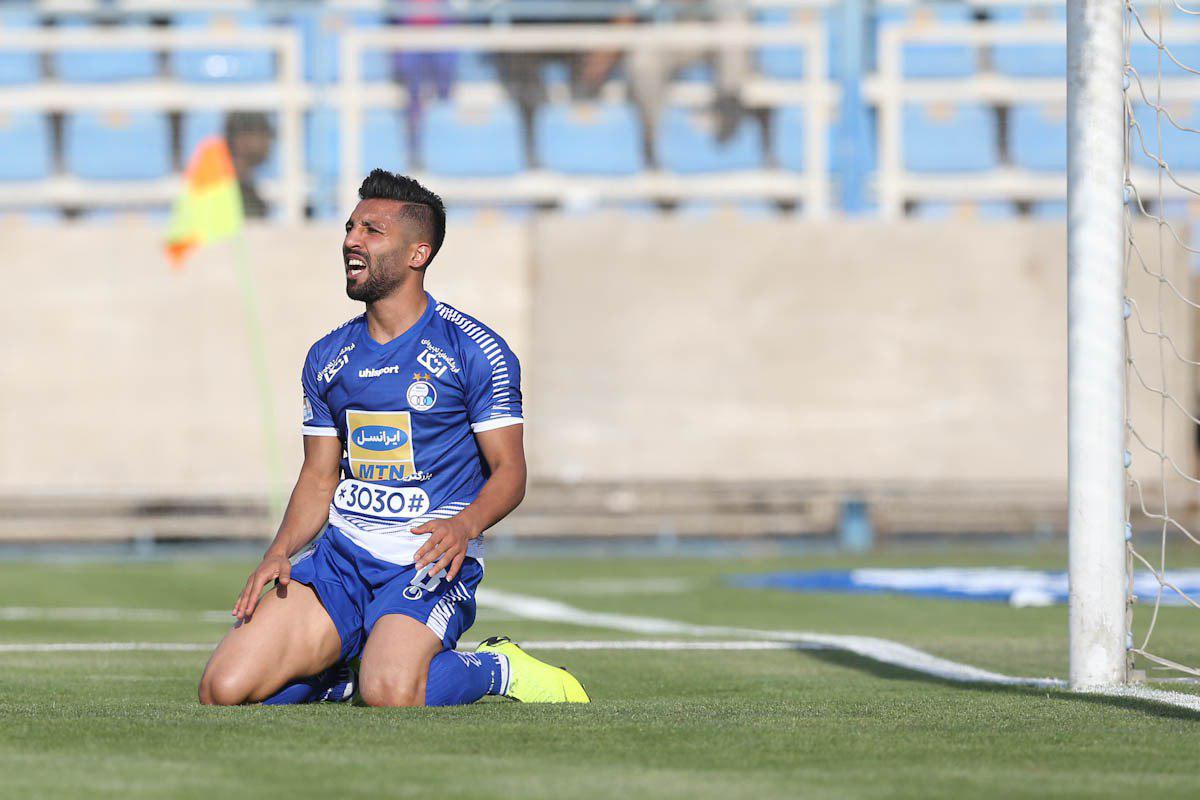 استقلال همچنان پیگیر محرومیت فرشید اسماعیلی