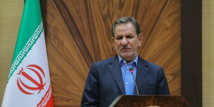 کار ما در دولت و نهادهای حاکمیتی این است اثر تحریم‌ها را به حداقل برسانیم