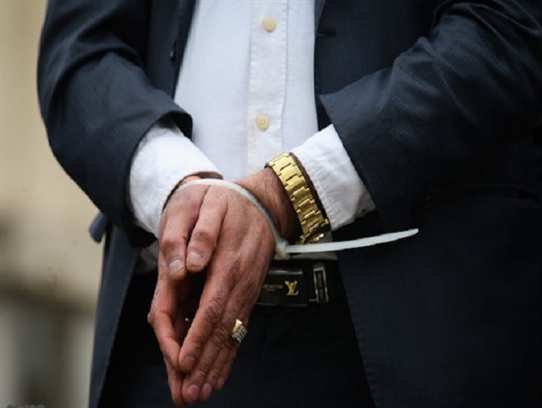 احضار و بازداشت ۴ نفر از مدیران بهزیستی کشور احضار و بازداشت ۴ نفر از مدیران بهزیستی کشور