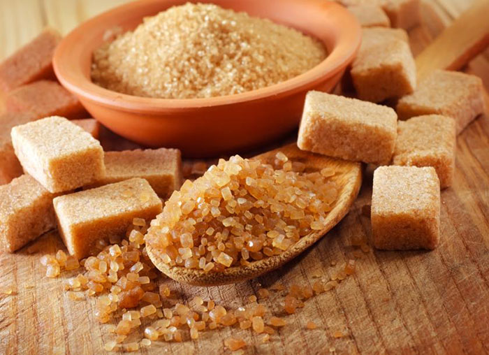 قند و شکر قهوه‌ای بخریم یا نخریم؟!