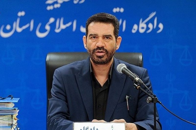 پرداخت وجوه غیرقانونی به فرزندان مسئولان برای دریافت تسهیلات از بانک سرمایه پرداخت وجوه غیرقانونی به فرزندان مسئولان برای دریافت تسهیلات از بانک سرمایه