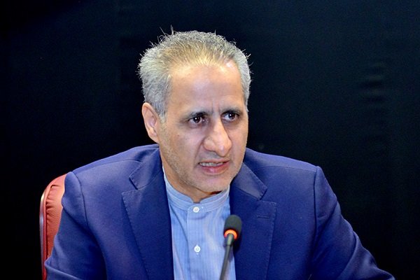 ۸۰ درصد بازار هند را در بخش فرآوردههای نفتی از دست دادیم ۸۰ درصد بازار هند را در بخش فرآوردههای نفتی از دست دادیم