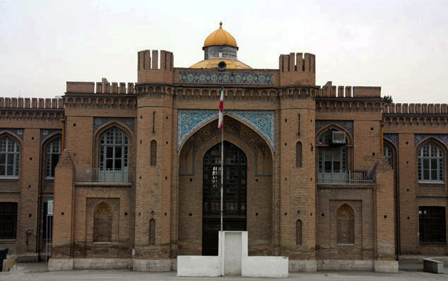 مدرسه و نظام آموزشی نوین از مکتب خانه تا دانشگاه