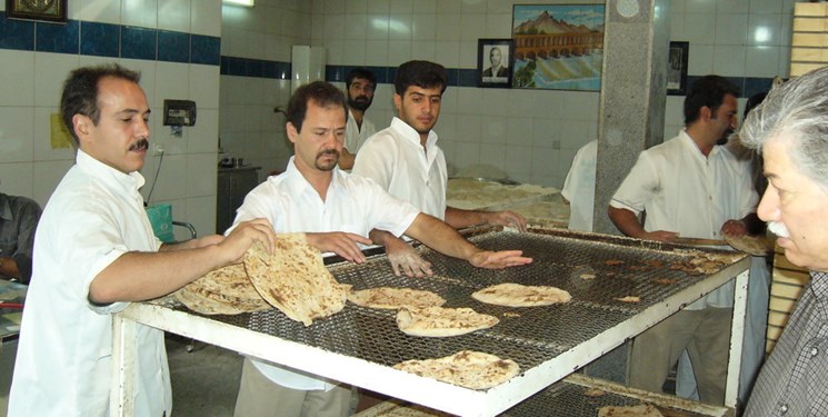 اتحادیه نانوایان سنتی قیمت جدید انواع نان را اعلام کرد